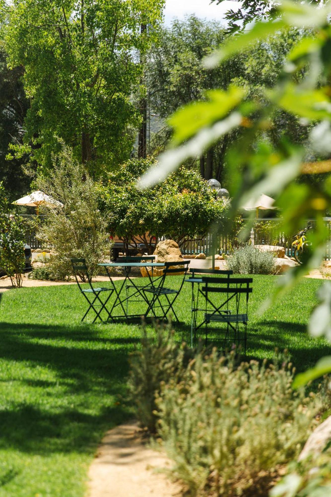 Hummingbird Inn Ojai ภายนอก รูปภาพ
